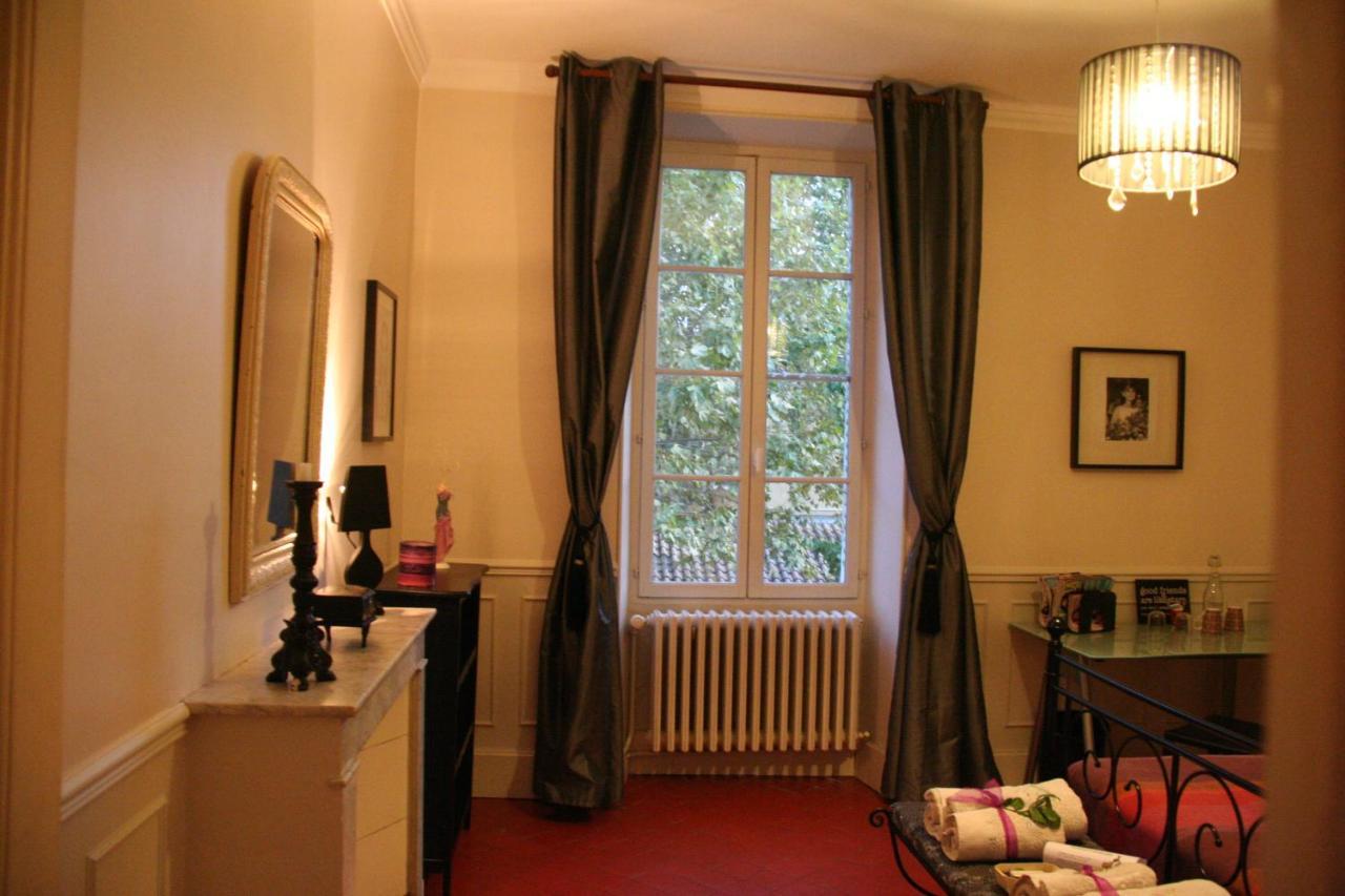Le Mas Des Dames Appartement อาวีญง ภายนอก รูปภาพ